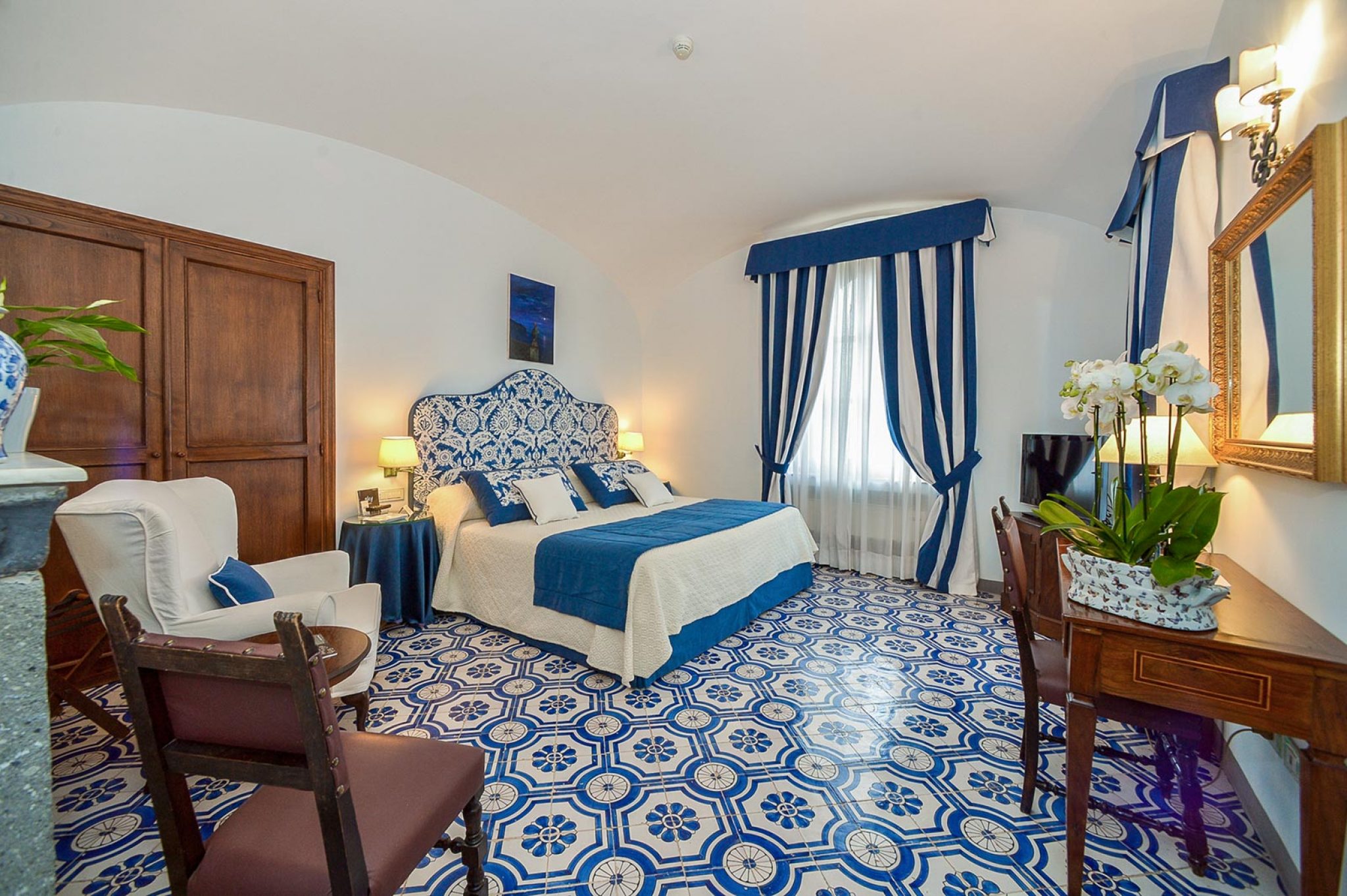 Deluxe Rooms - Hotel Villa Cimbrone - Ravello - Amalfi Coast